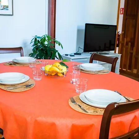 Encarna Apartament Vega de San Mateo